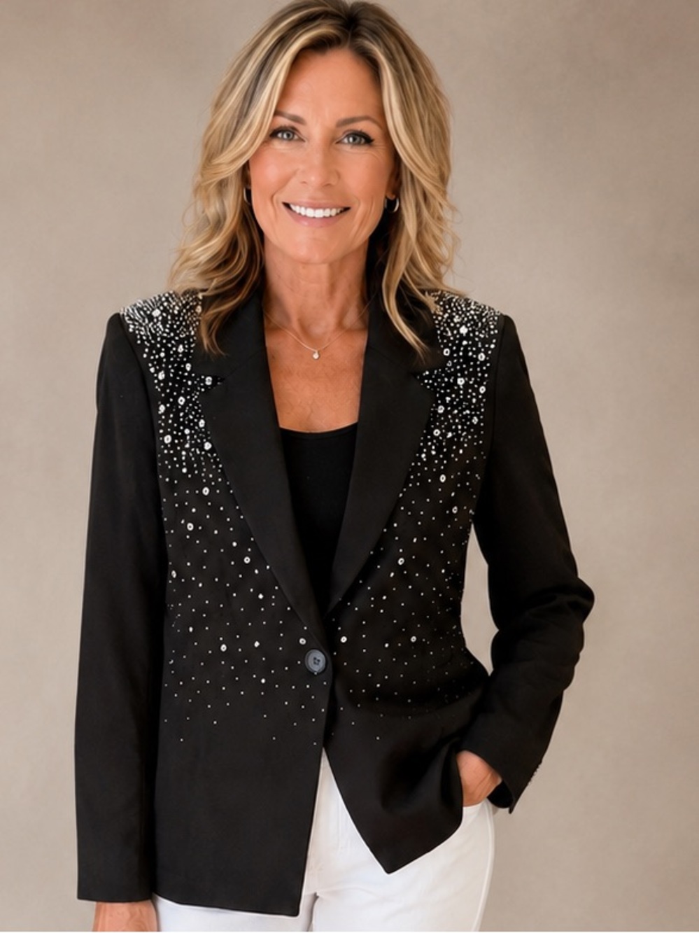 💎 HEM & THREAD Black Embellished Blazer